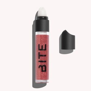 NIB Bite Beauty YAYSAYER PLUMPING LIP GLOSS in Cider Donut (discontinued)